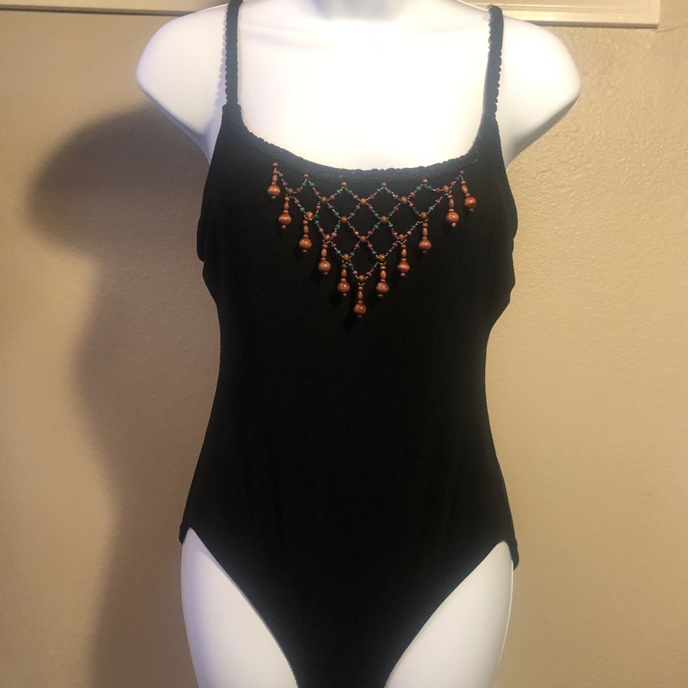 Swim suit one piece